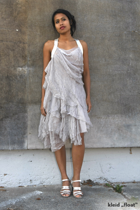 kleid float